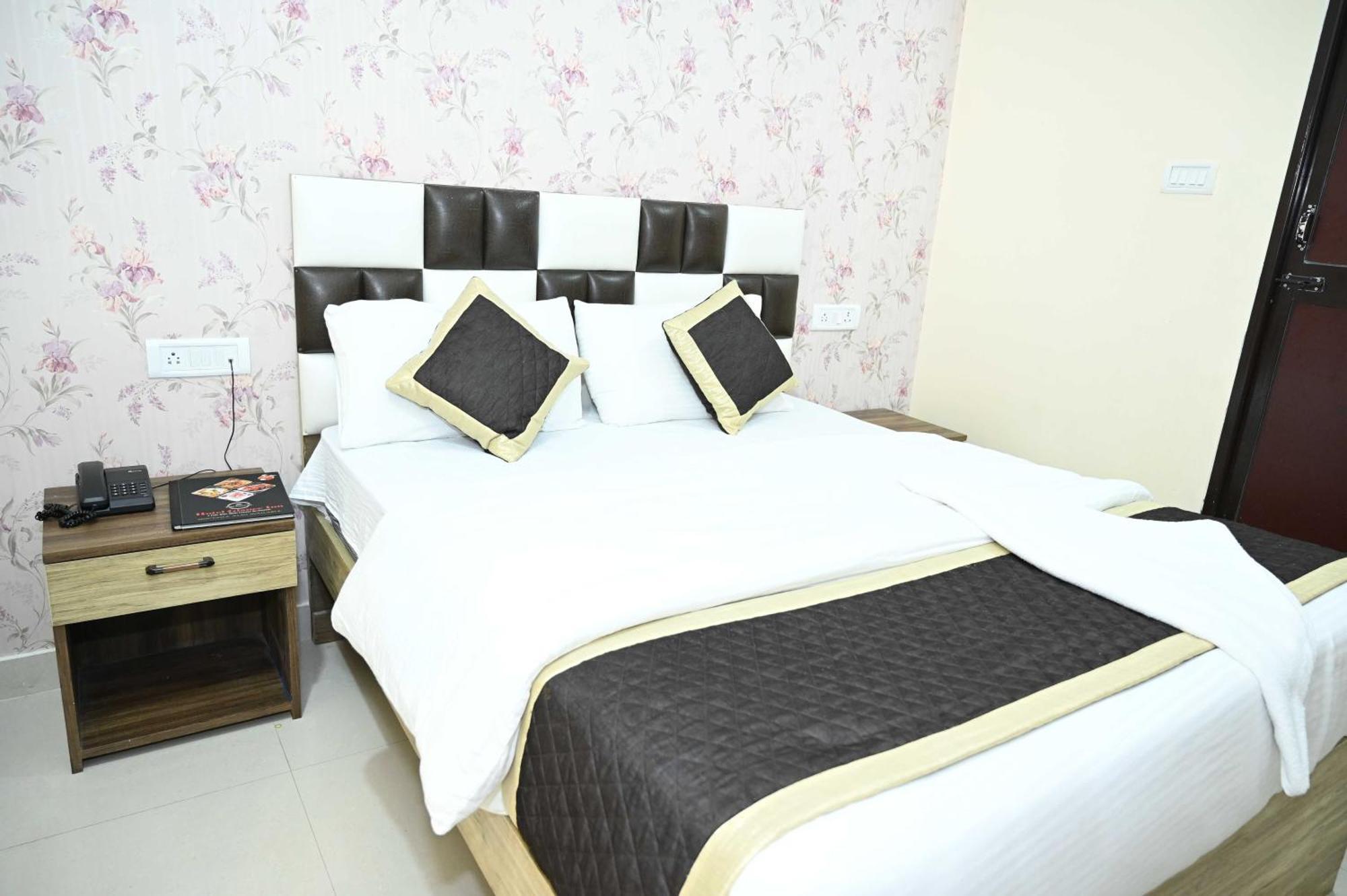 Super Hotel O Glance Inn Patna (Bihar) Exterior foto